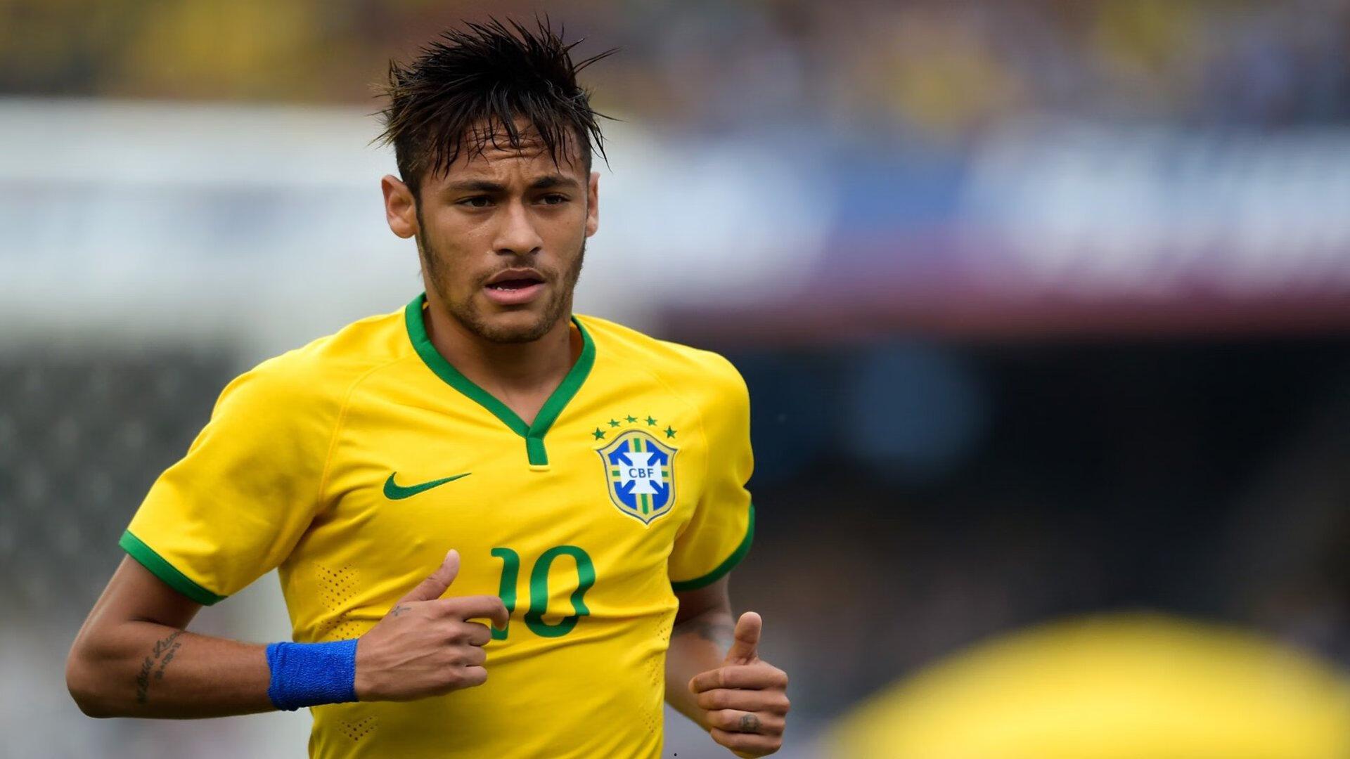 高卢雄鹰傲视足坛，法国金球奖传奇延续，足球智慧照亮世界绿茵