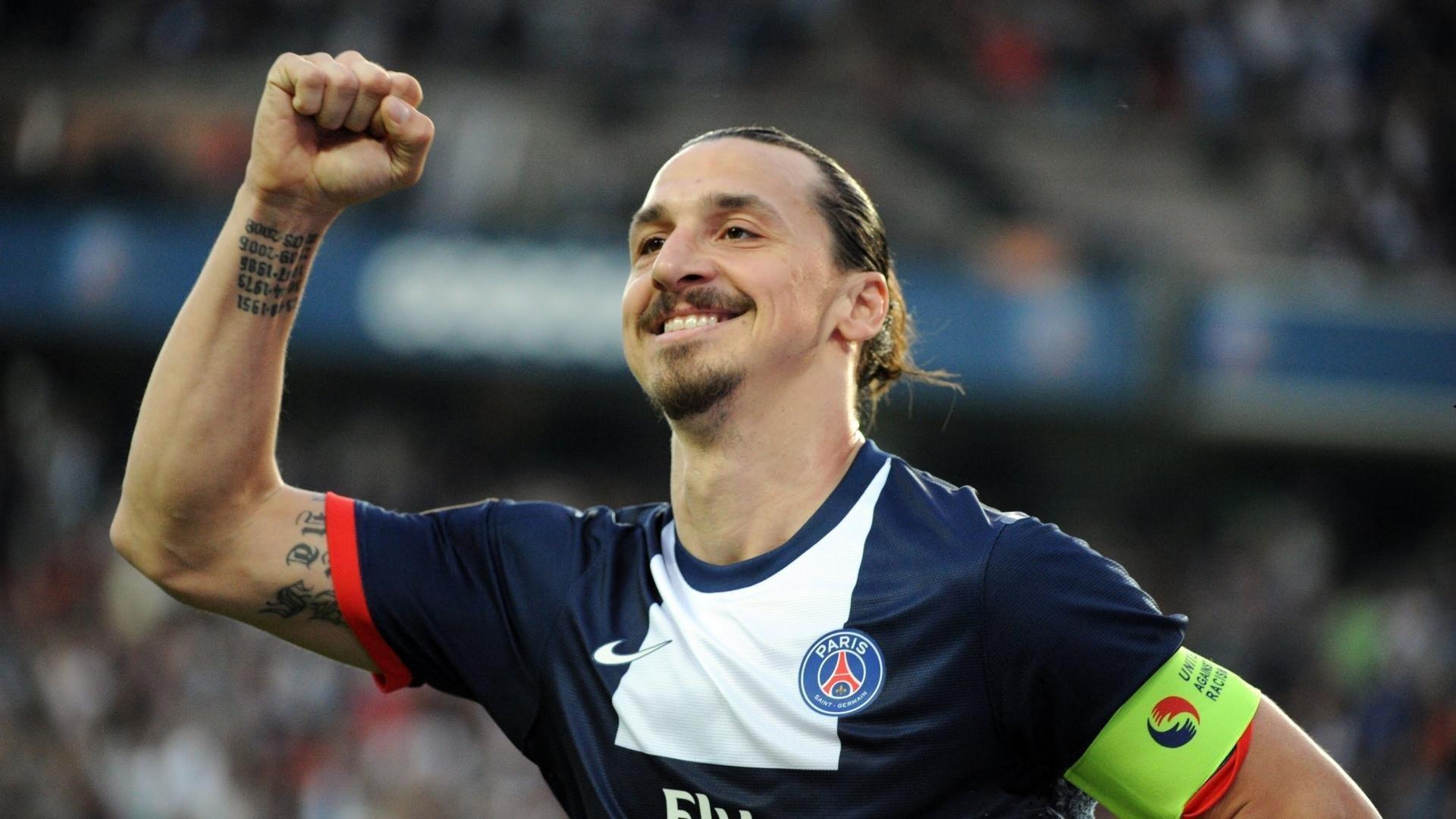 东契奇脚踩郭艾伦定制球鞋引爆网络，波波维奇盛赞，他太像魔术师